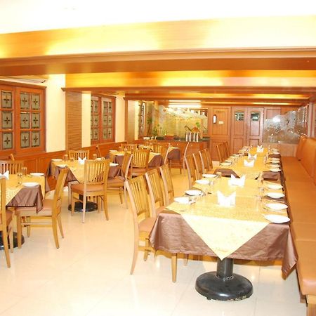 Hotel Nahar Manchester Inn Coimbatore Exteriör bild