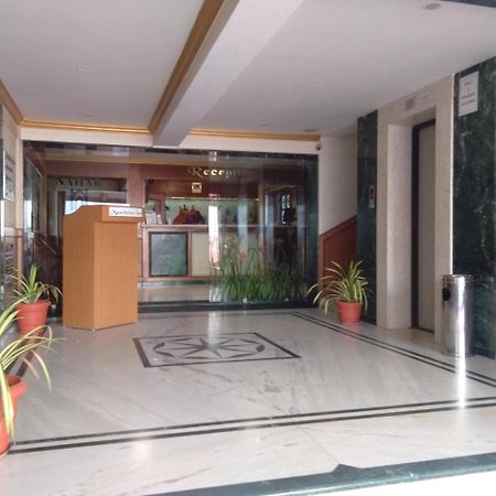 Hotel Nahar Manchester Inn Coimbatore Exteriör bild