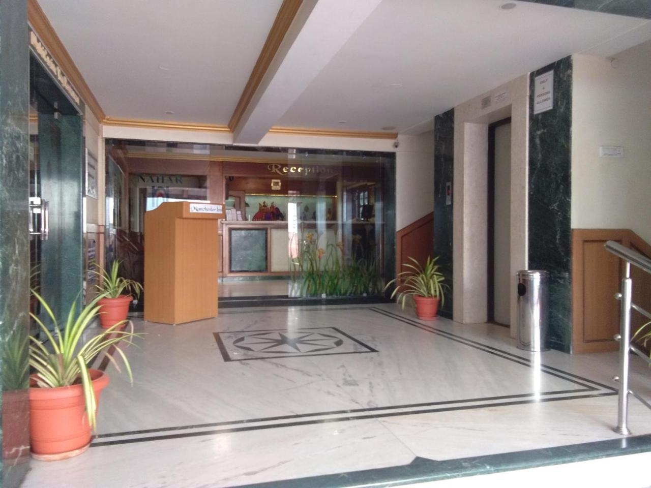 Hotel Nahar Manchester Inn Coimbatore Exteriör bild